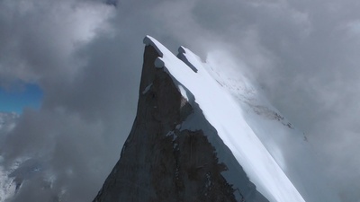 攀登梅鲁峰剧照的剧照