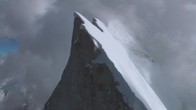 攀登梅鲁峰剧照的剧照