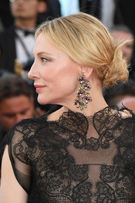 人尽皆知剧照的剧照