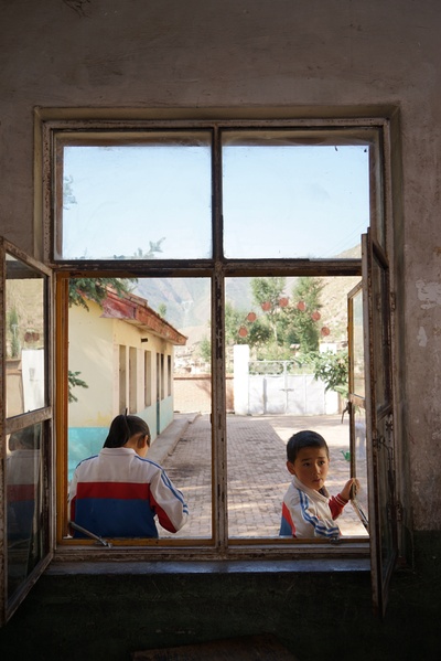 旺扎的雨靴剧照的剧照