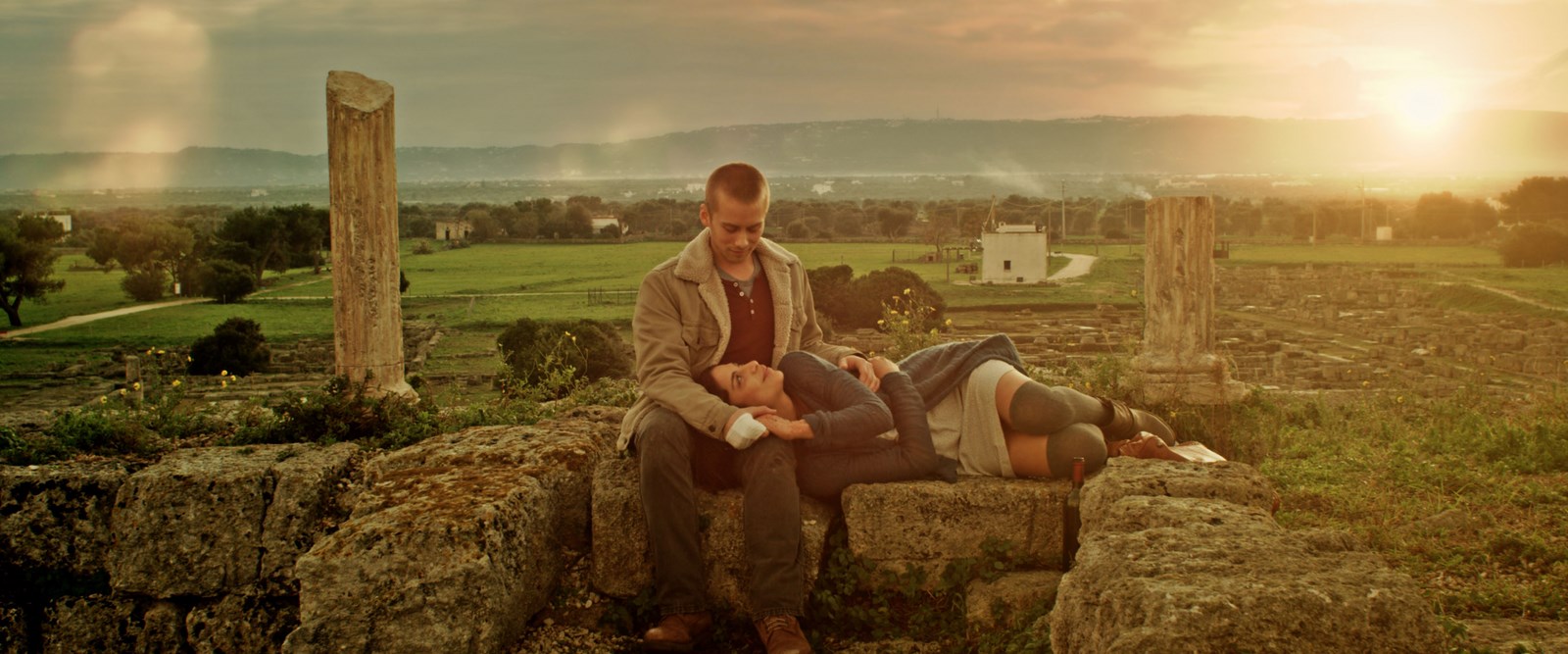 爱在初春惊变时剧照的剧照