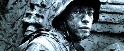 再造人卡辛剧照的剧照