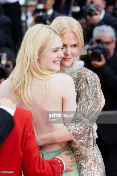 如何在派对上搭讪女孩剧照的剧照