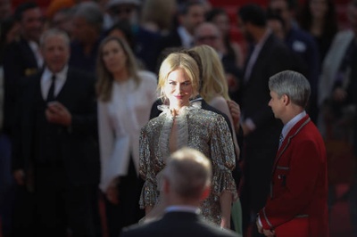 如何在派对上搭讪女孩剧照的剧照