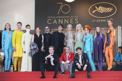 如何在派对上搭讪女孩剧照的剧照