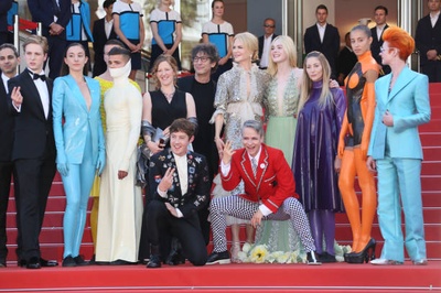 如何在派对上搭讪女孩剧照的剧照