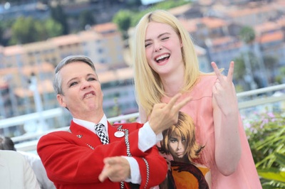 如何在派对上搭讪女孩剧照的剧照