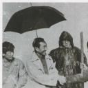 背靠背，脸对脸剧照