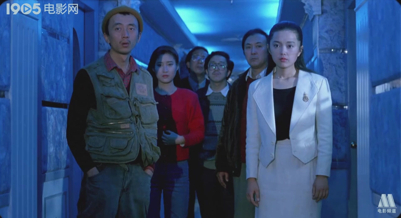 背靠背，脸对脸剧照的剧照