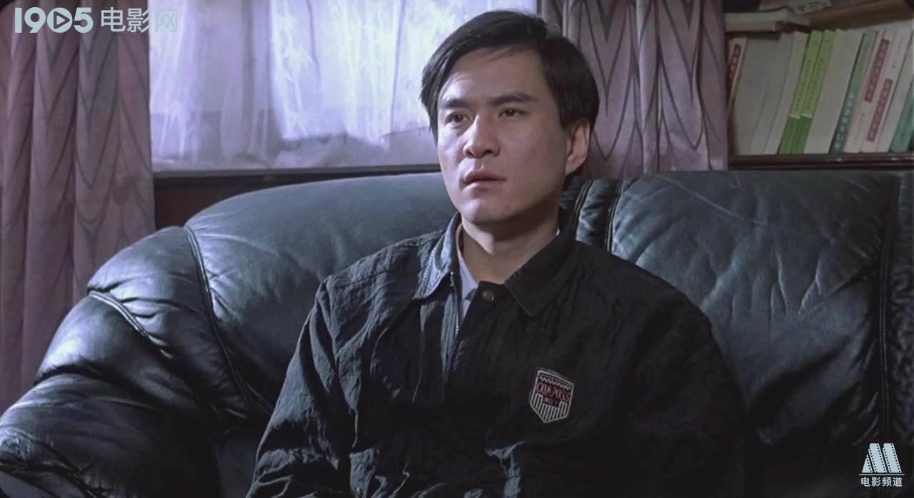 背靠背，脸对脸剧照的剧照