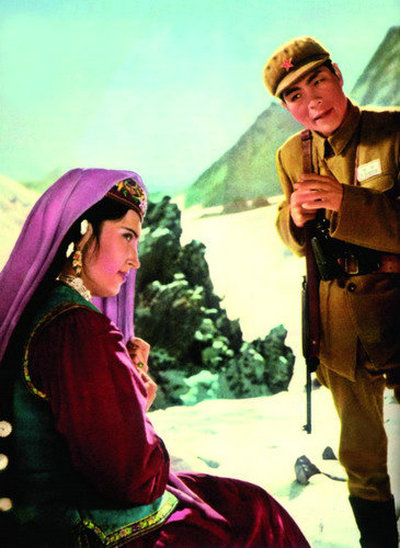 冰山上的来客剧照的剧照