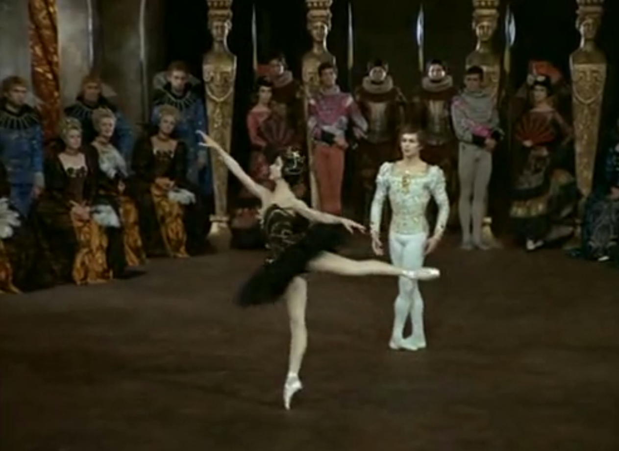 天鹅湖剧照的剧照