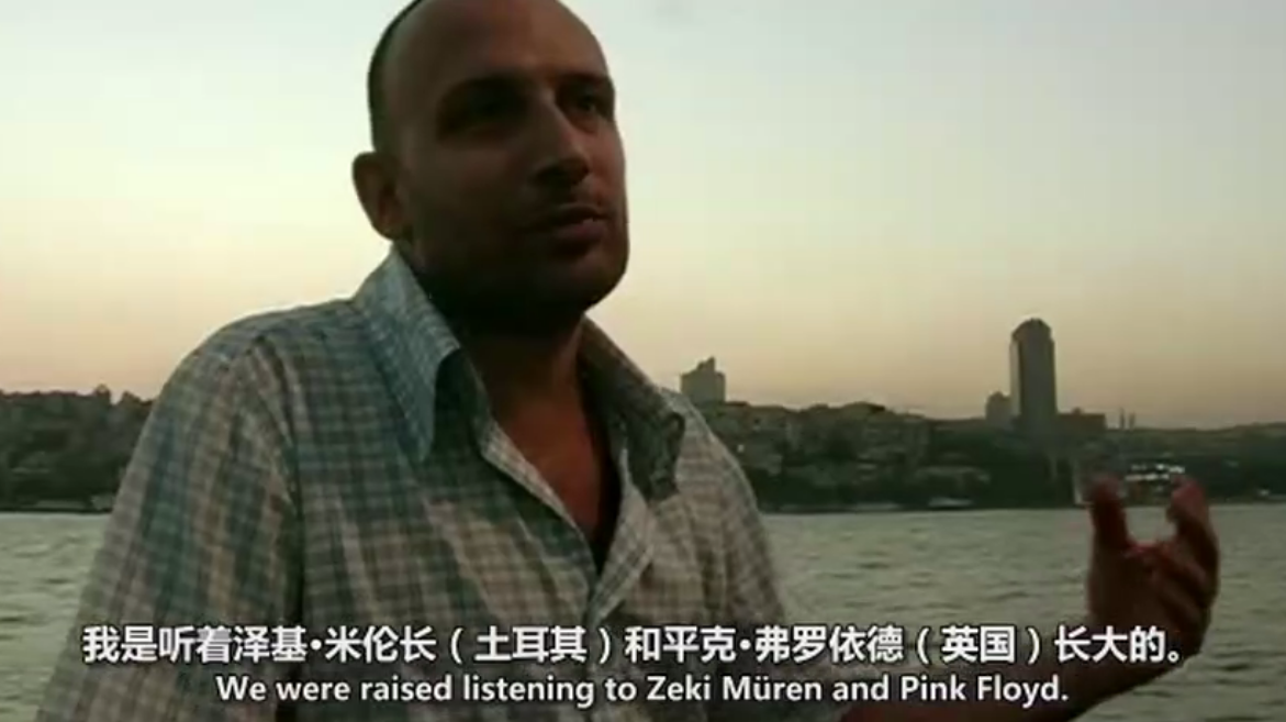 跨越桥梁剧照的剧照