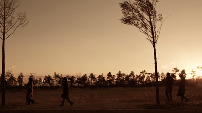 初行剧照的剧照