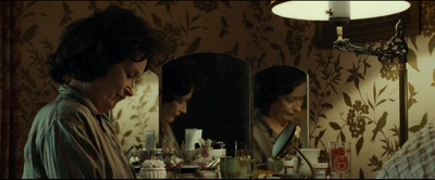 八月：奥色治郡剧照的剧照