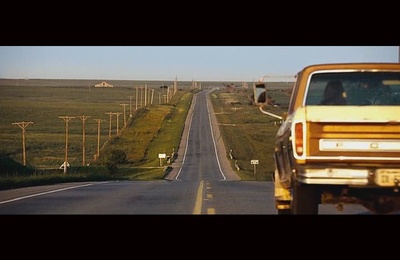 八月：奥色治郡剧照的剧照