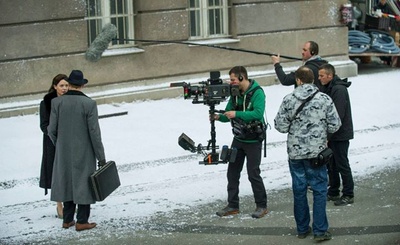 尽管雪落剧照的剧照