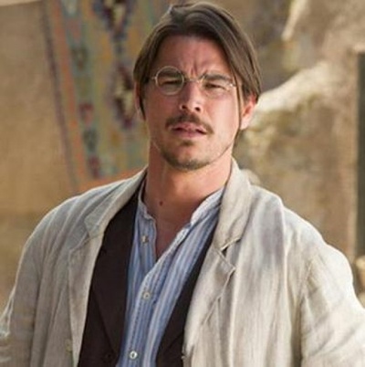 奥斯曼中尉剧照的剧照