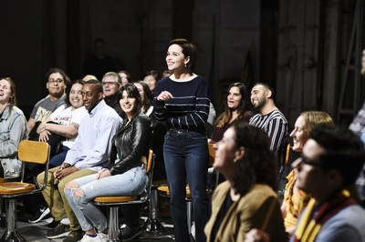 周六夜现场：基特·哈灵顿/莎拉·巴莱勒斯剧照的剧照