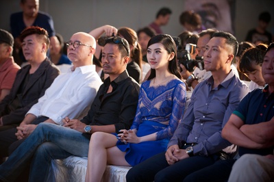 特殊身份剧照的剧照