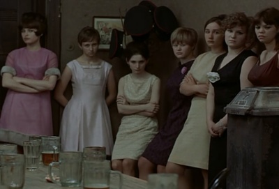 消防员舞会剧照的剧照