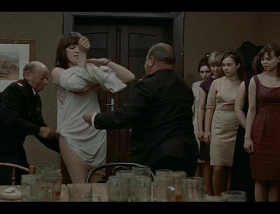 消防员舞会剧照的剧照