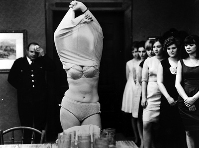 消防员舞会剧照的剧照