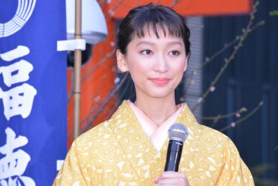 百日红剧照的剧照