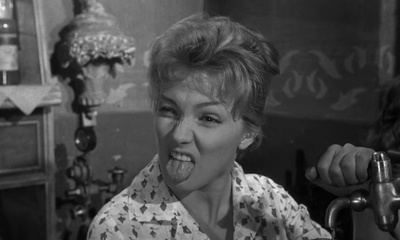 灰烬与钻石剧照的剧照