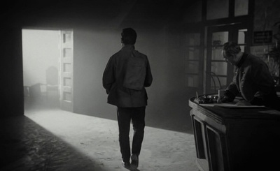 灰烬与钻石剧照的剧照