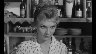 灰烬与钻石剧照的剧照