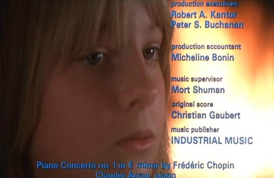 黑巷少女剧照的剧照