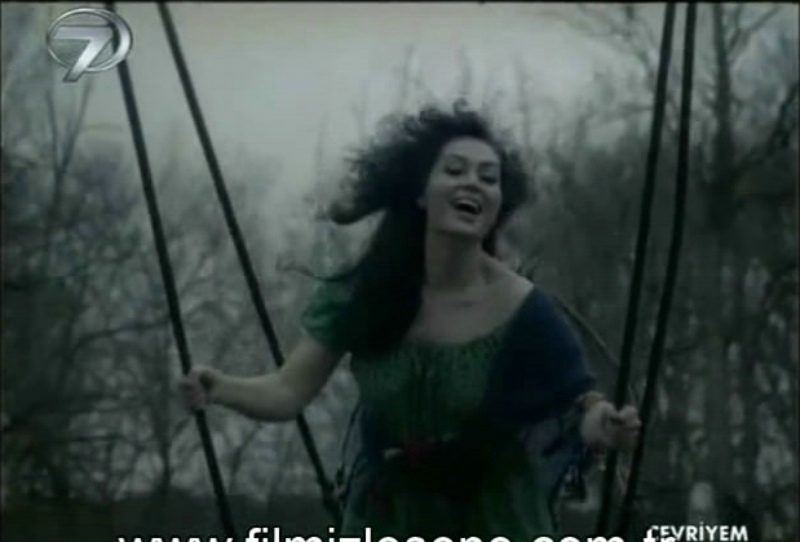 贾维瑞亚剧照的剧照