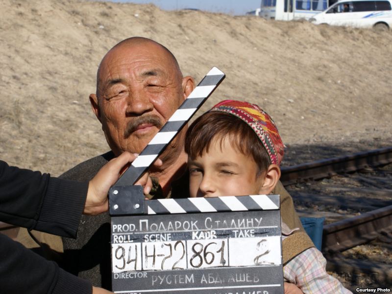 给斯大林的礼物剧照的剧照