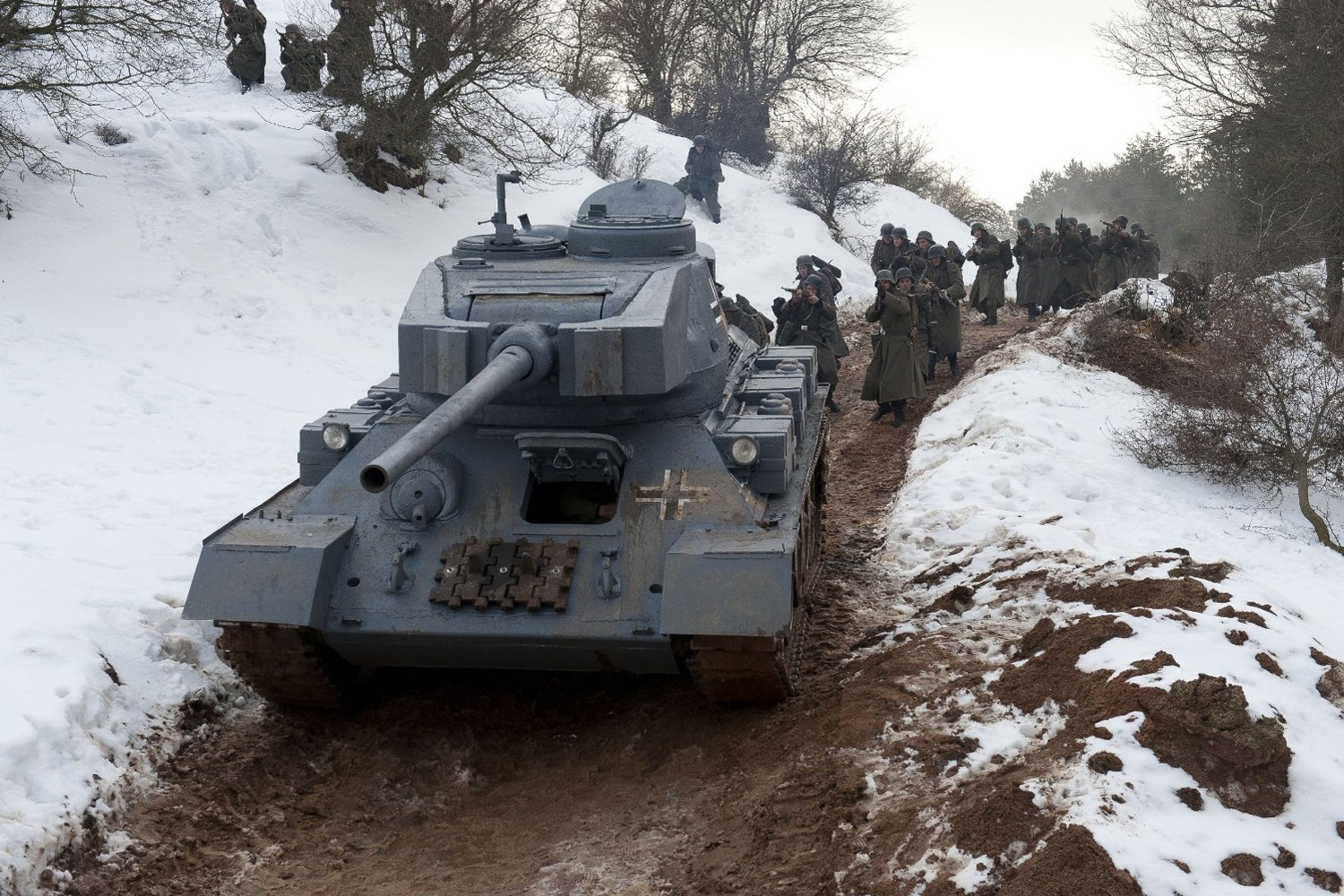 英雄连剧照的剧照