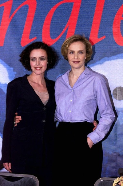 战火中的伊甸园剧照的剧照