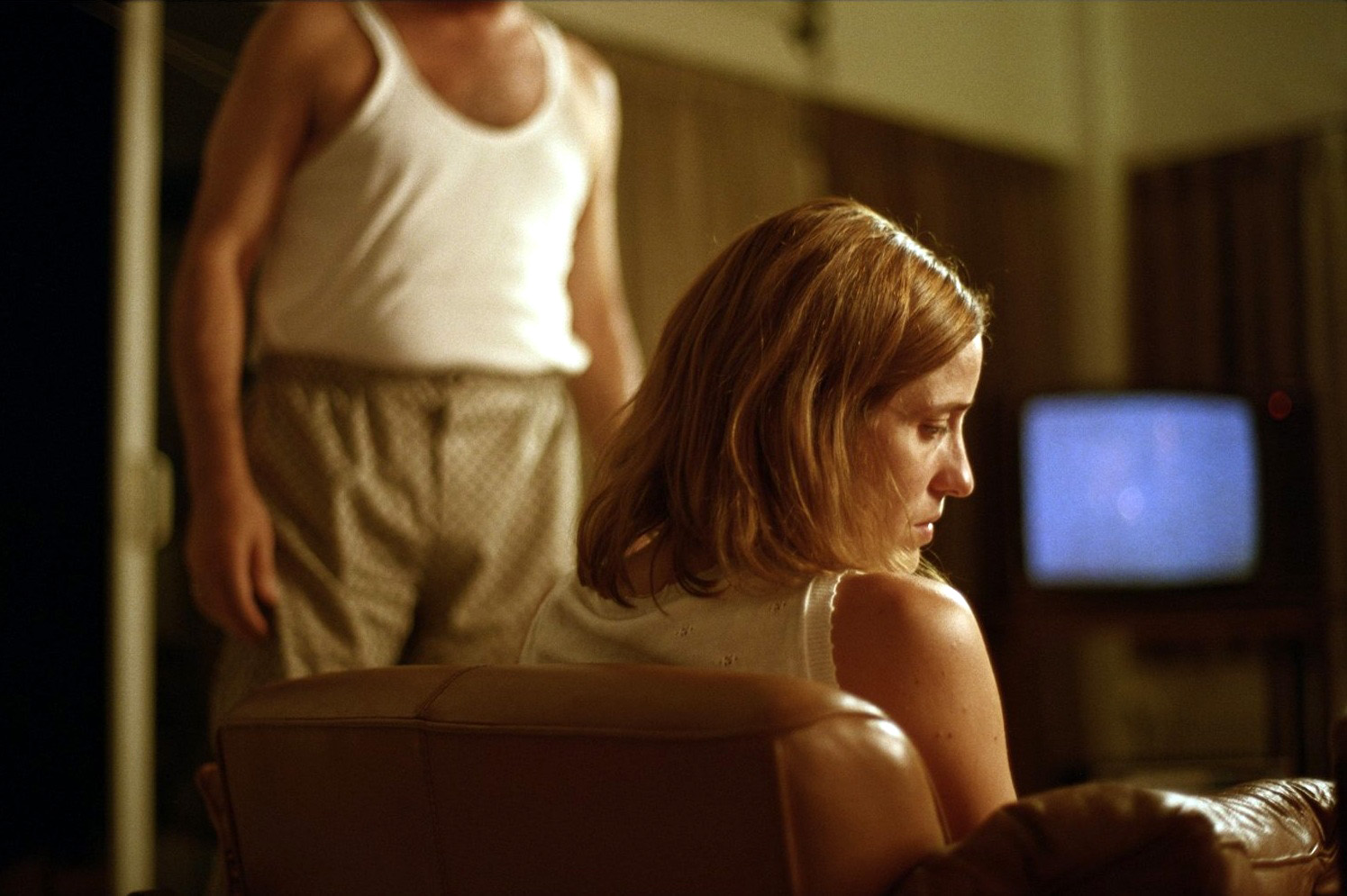 狗牙剧照的剧照