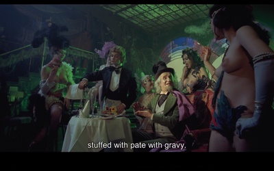 砂制时镜下的疗养院剧照的剧照