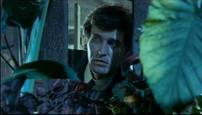 砂制时镜下的疗养院剧照的剧照