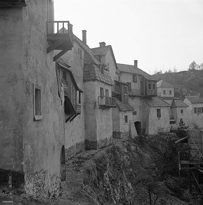 砂制时镜下的疗养院剧照的剧照