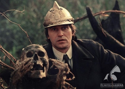 砂制时镜下的疗养院剧照的剧照