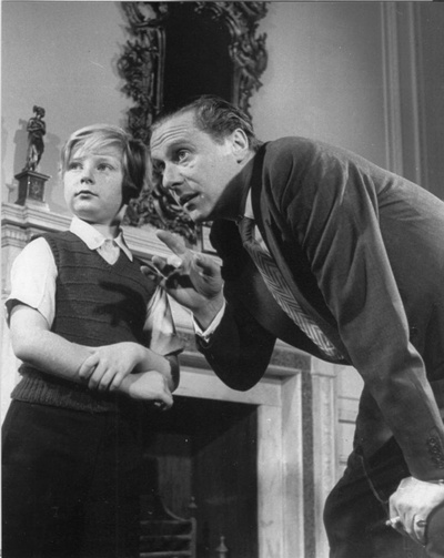 堕落的偶像剧照的剧照