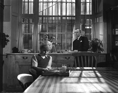 堕落的偶像剧照的剧照