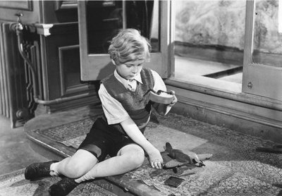 堕落的偶像剧照的剧照