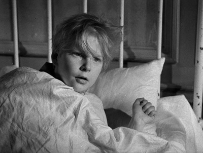 堕落的偶像剧照的剧照