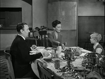 堕落的偶像剧照的剧照