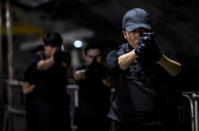 潜行者剧照的剧照