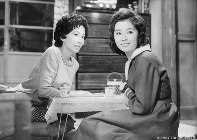 女人的地位剧照的剧照