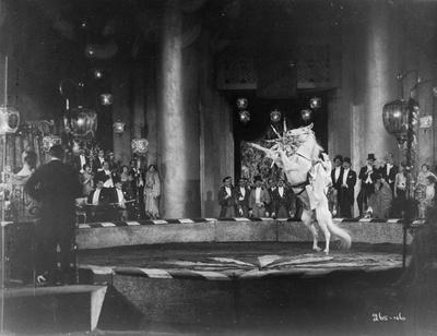 妖妇剧照的剧照