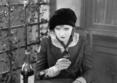 妖妇剧照的剧照